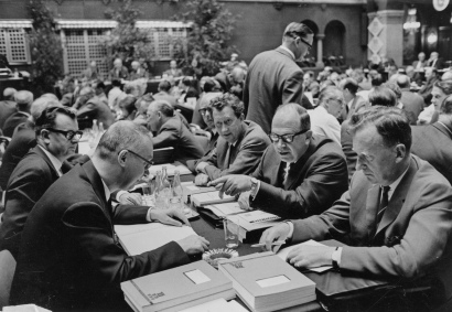 TCO-kongressen 1964. Bankmannaföreningens ombud. Foto Allan Myrman. TCO:s arkiv, TAM-Arkiv