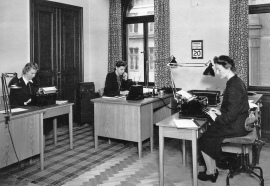 Kontorister på skrivbyrå,1952. HTF:s arkiv, TAM-Arkiv